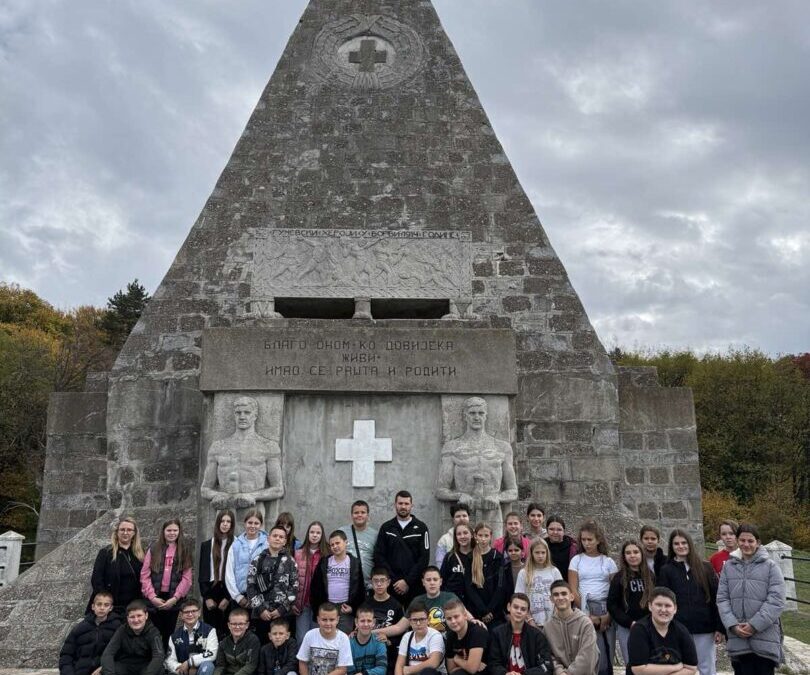 Jednodnevni izlet učenika 5. i 6. razreda: Tekeriš – Gučevo – Banja Koviljača / Једнодневни излет ученика 5. и 6. разреда: Текериш – Гучево – Бања Ковиљача